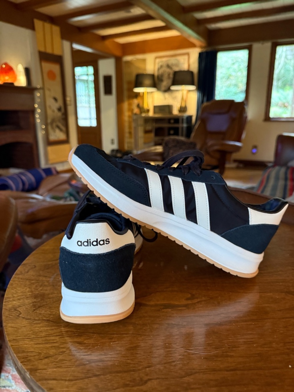 adidas Black and White Classic Low-Top Sneakers size 10 women’s